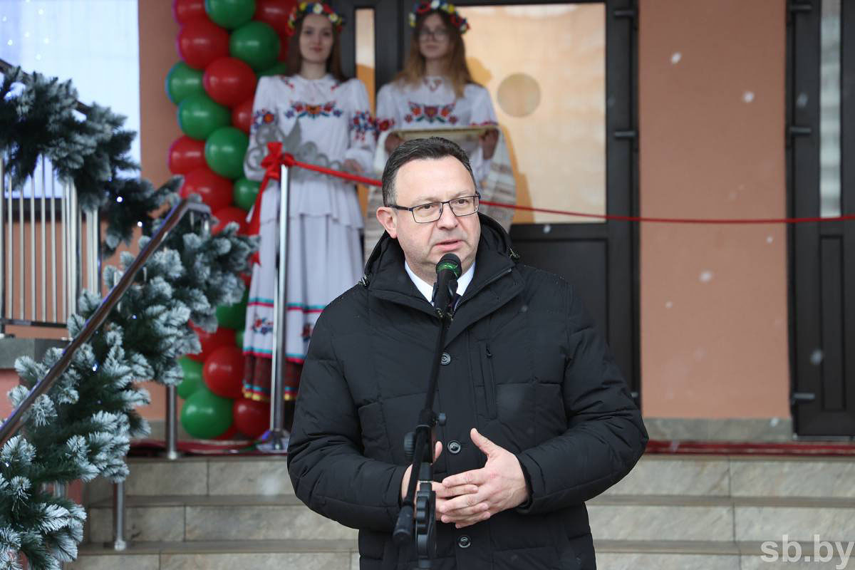 БГЭУ: Новости - Студенты БГЭУ приняли участие в открытии поликлиники в  Шабанах